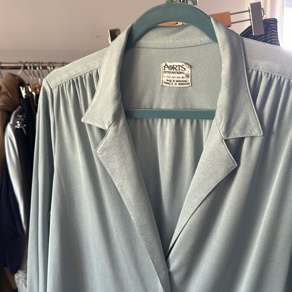 118 21”+ bust 70s 14, Ports International Drapey IcE Blue Perfection - Picture 2 of 3